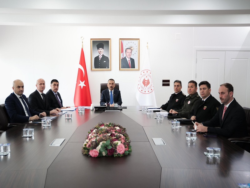 İl Asayiş ve Güvenlik Toplantısı Valimiz Osman Hacıbektaşoğlu Başkanlığında Gerçekleştirildi