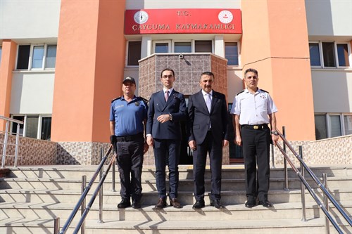 Vali Osman Hacıbektaşoğlu Çaycuma Kaymakamlığını Ziyaret Etti