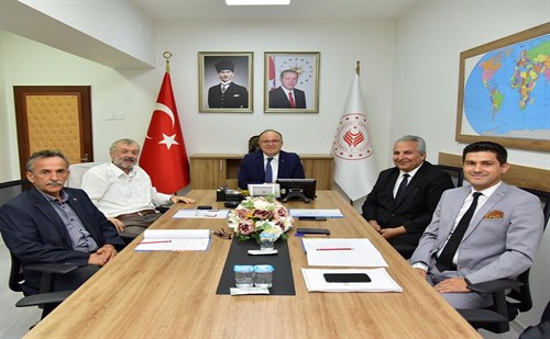 Karadeniz Ereğli Organize Sanayi Bölgesi Yönetim Kurulu Toplantısı Vali Mustafa Tutulmaz Başkanlığında Üyelerin Katılımı ile Yapıldı
